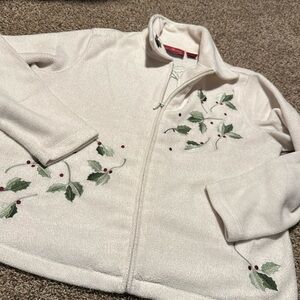 Christmas-embroidered white fleece jacket (L) EUC!